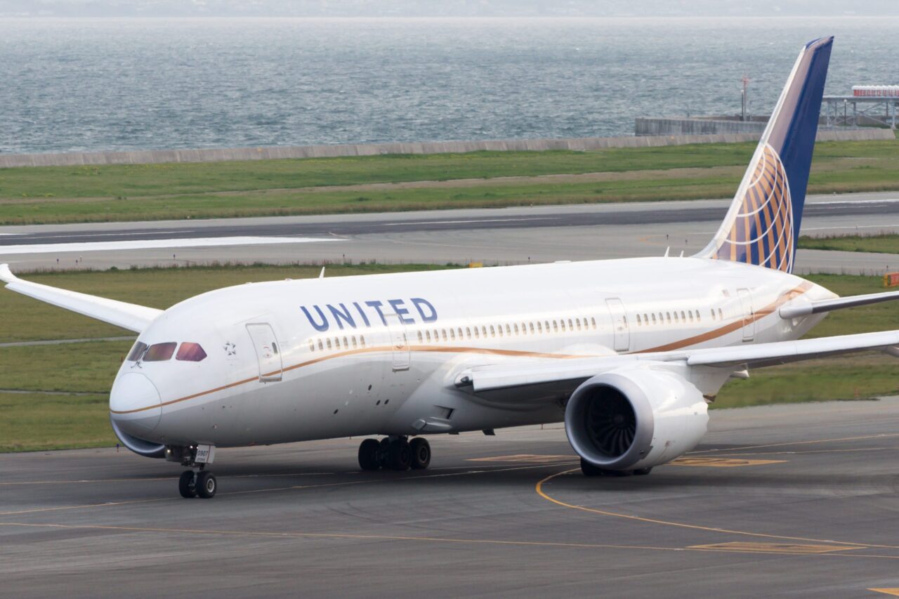N29907 Boeing 787-8