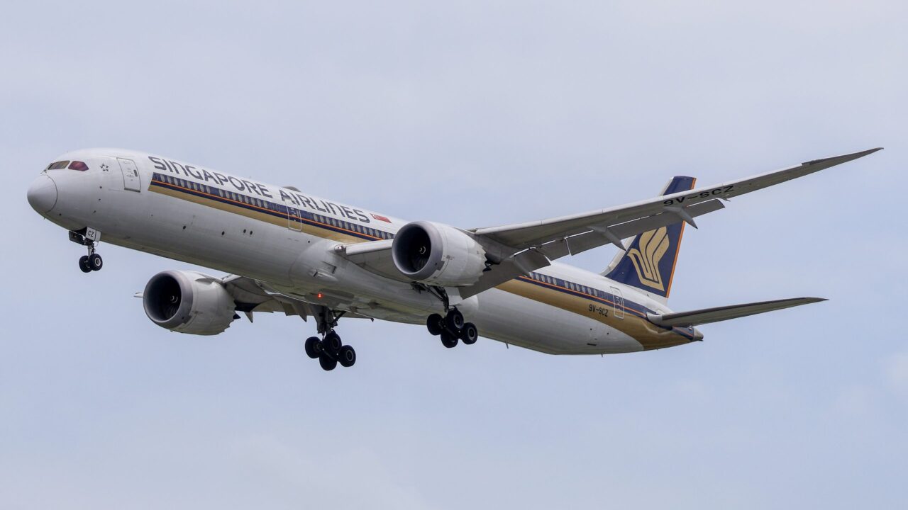 9V-SCZ Boeing 787-10