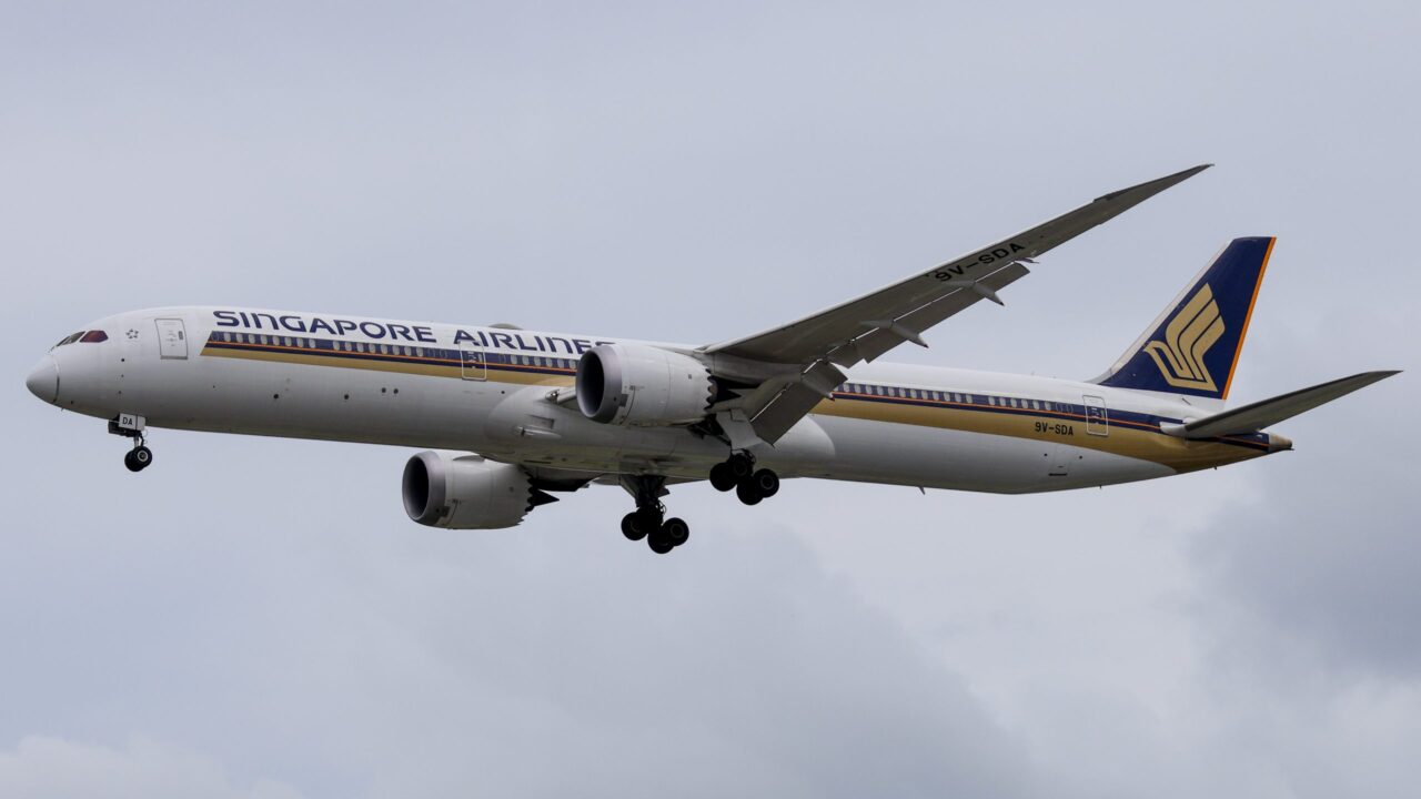 9V-SDA Boeing 787-10