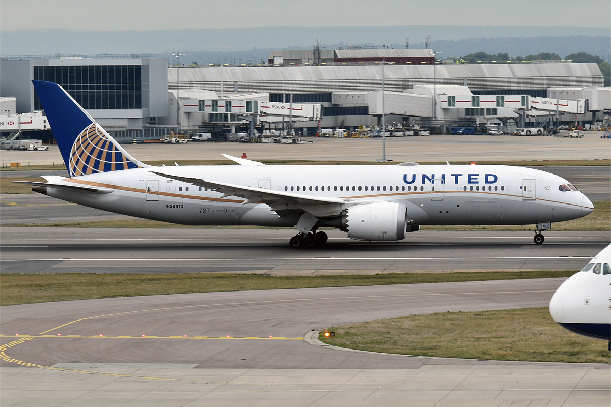 N26910 Boeing 787-8