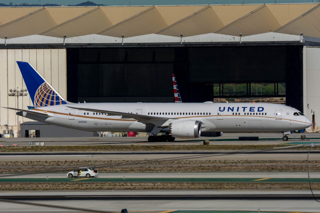 N45956 Boeing 787-9