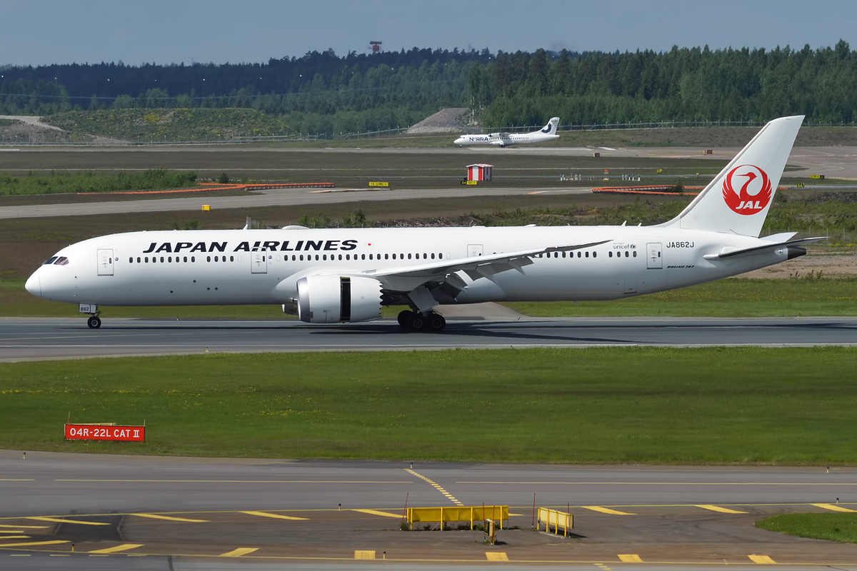 JA862J Boeing 787-9