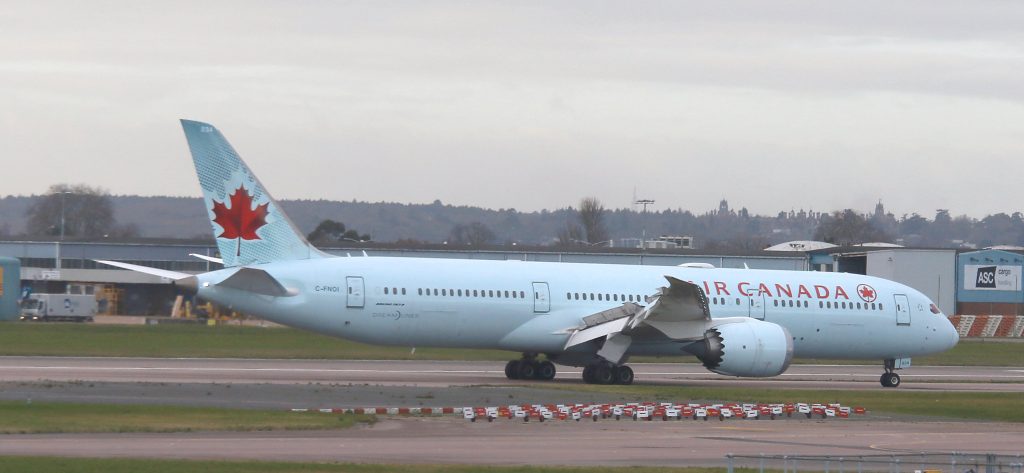 C-FNOI Boeing 787-9