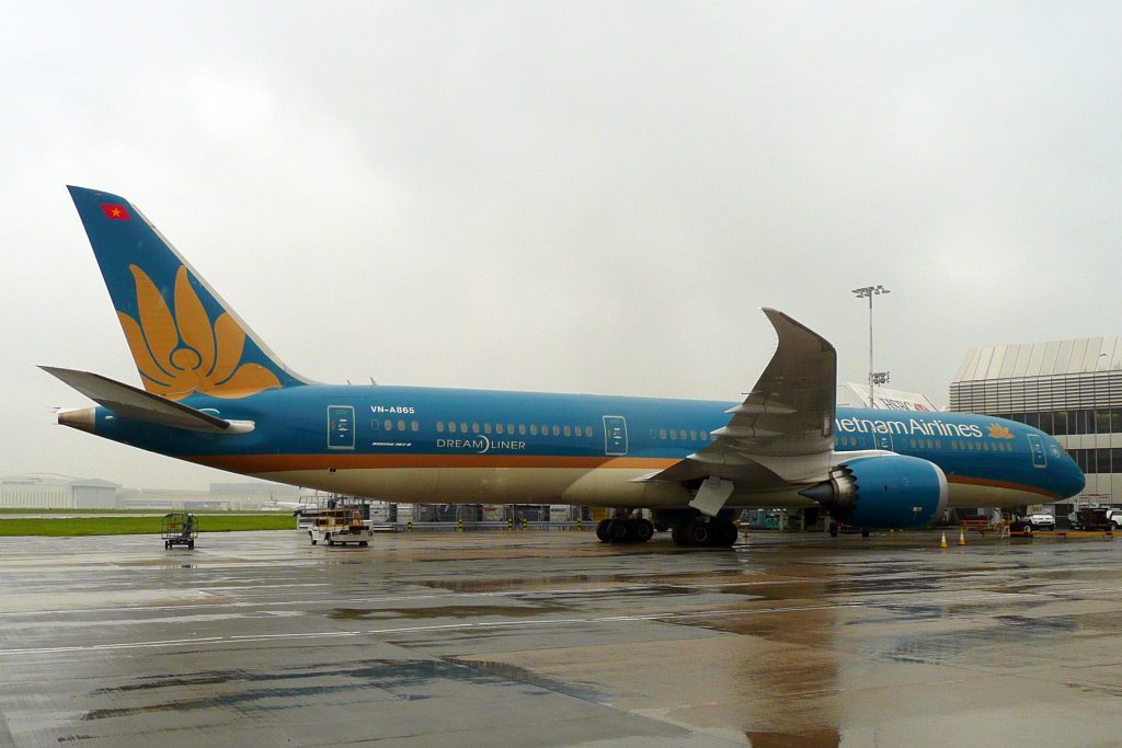 VN-A865 Boeing 787-9