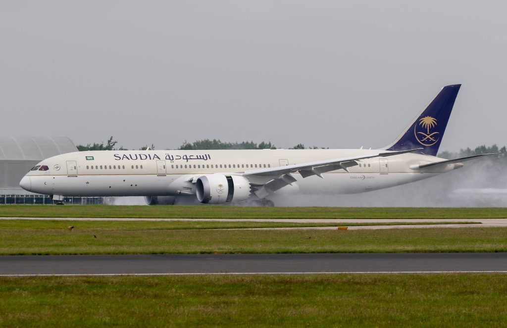 HZ-ARC Boeing 787-9