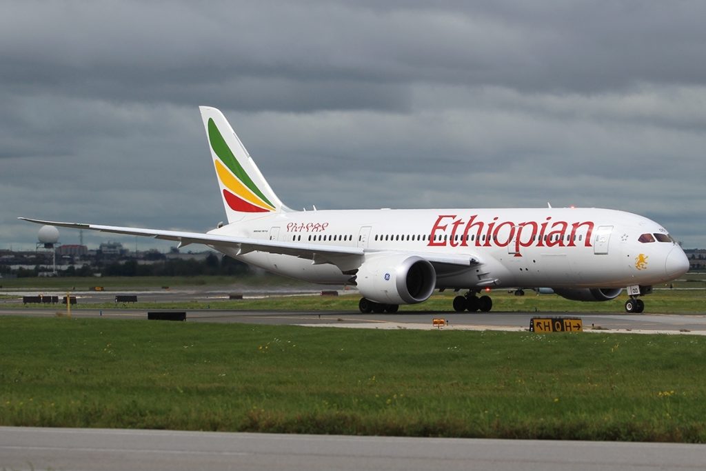ET-AOO Boeing 787-8