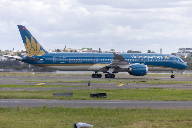 VN-A868 Boeing 787-9