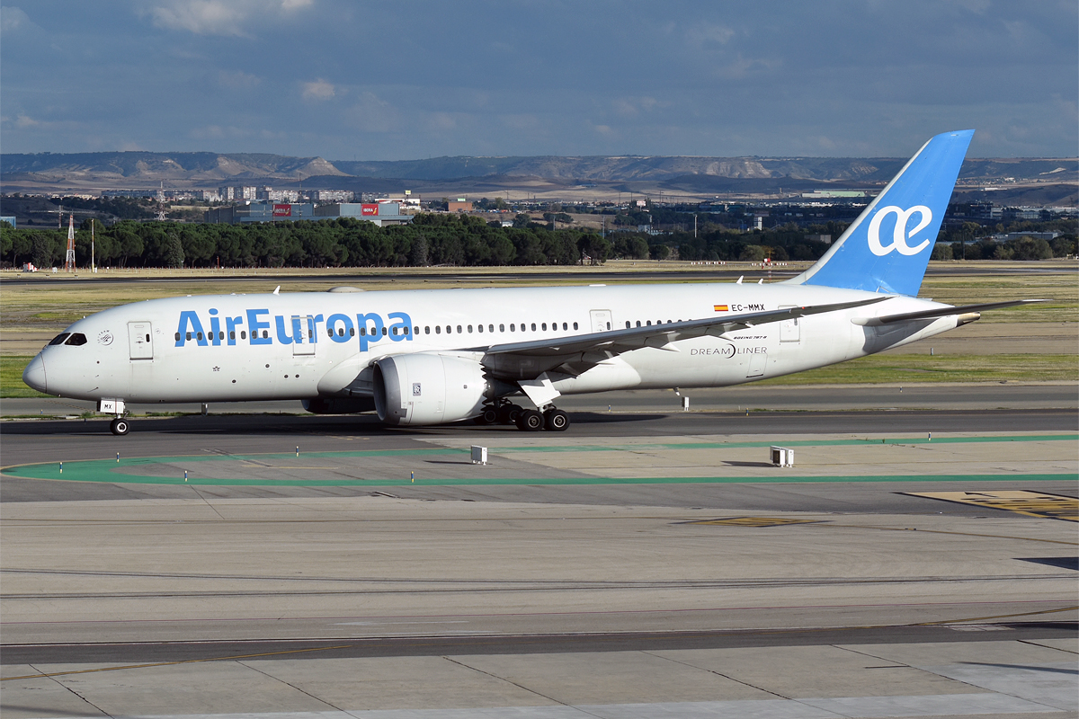 EC-MMX Boeing 787-8