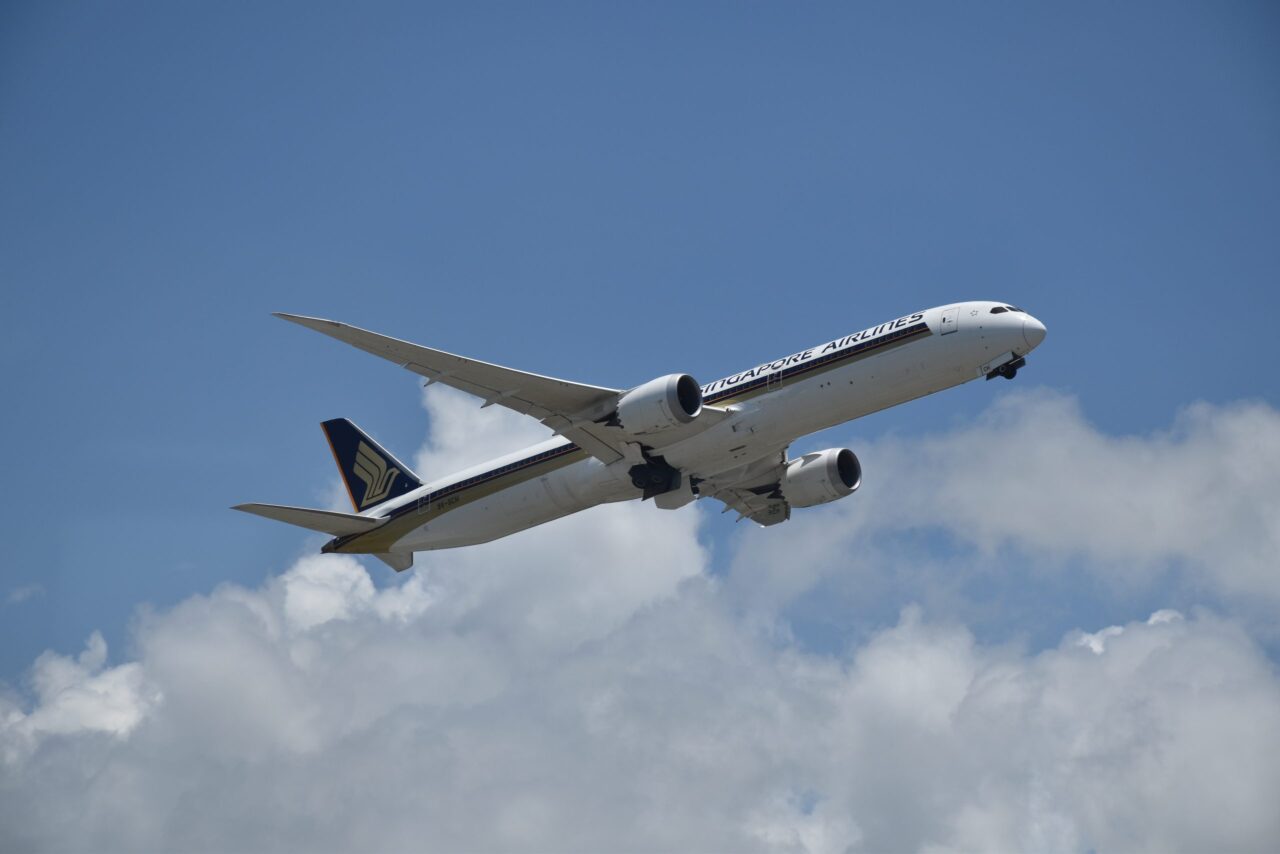 9V-SCH Boeing 787-10