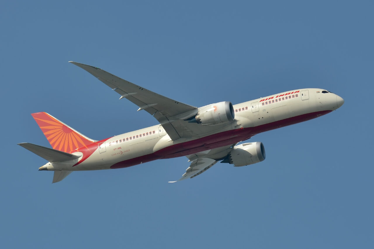 VT-ANL Boeing 787-8