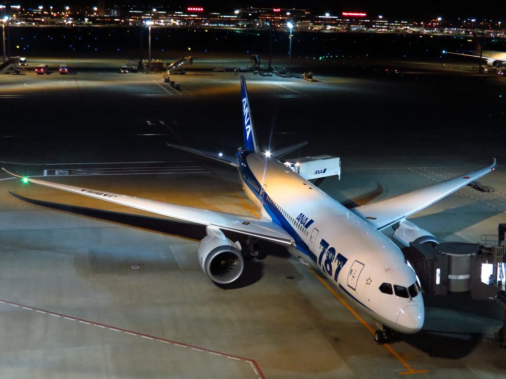 JA815A Boeing 787-8