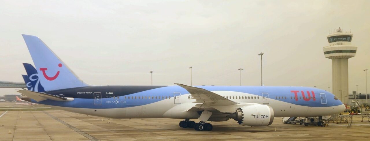G-TUIL Boeing 787-9