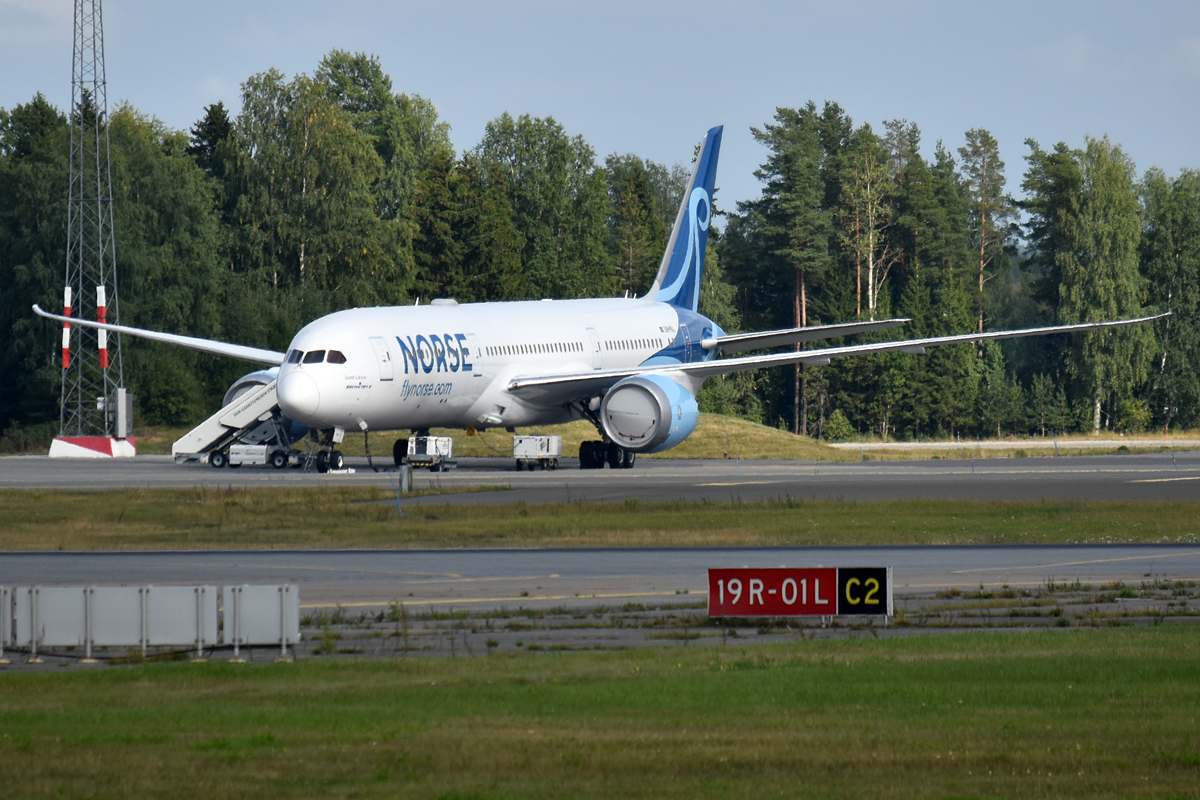 LN-FNJ Boeing 787-9