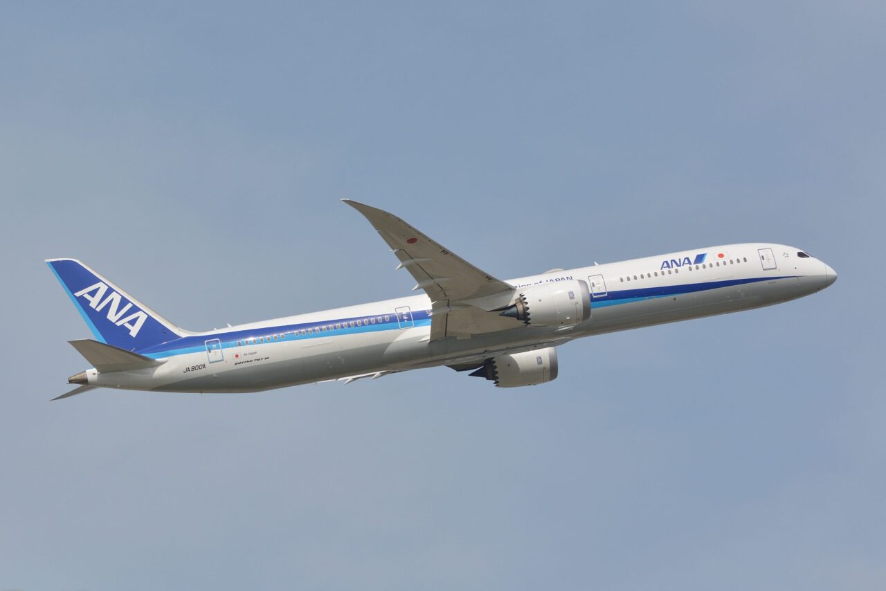 JA900A Boeing 787-10