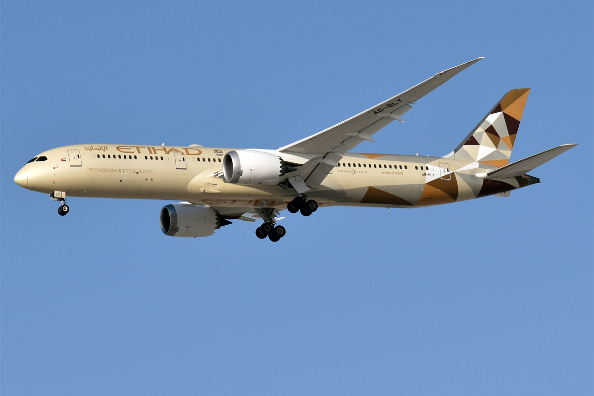 A6-BLY Boeing 787-9