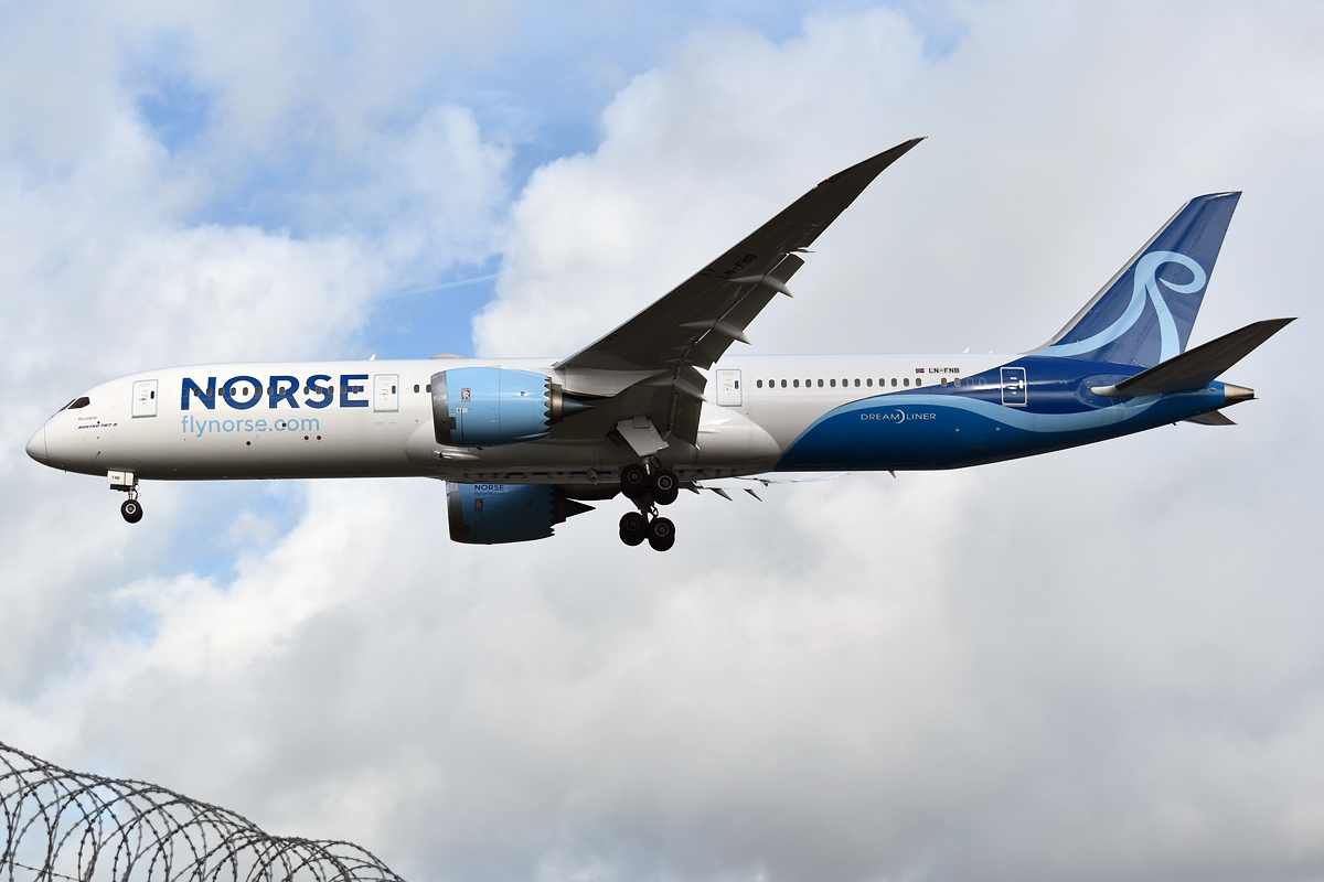 LN-FNB Boeing 787-9