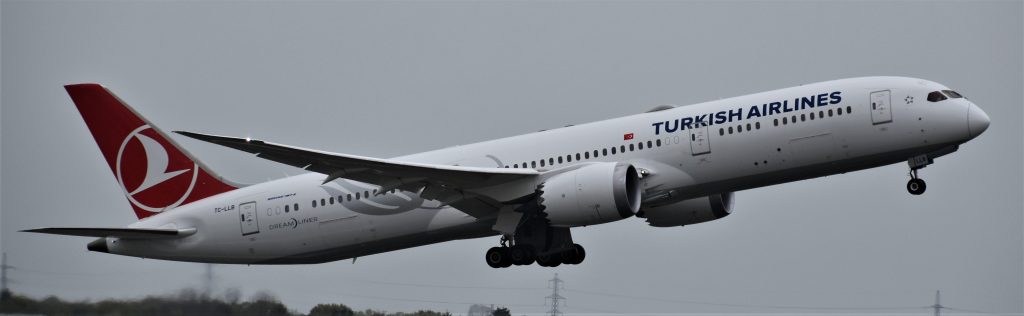 TC-LLB Boeing 787-9