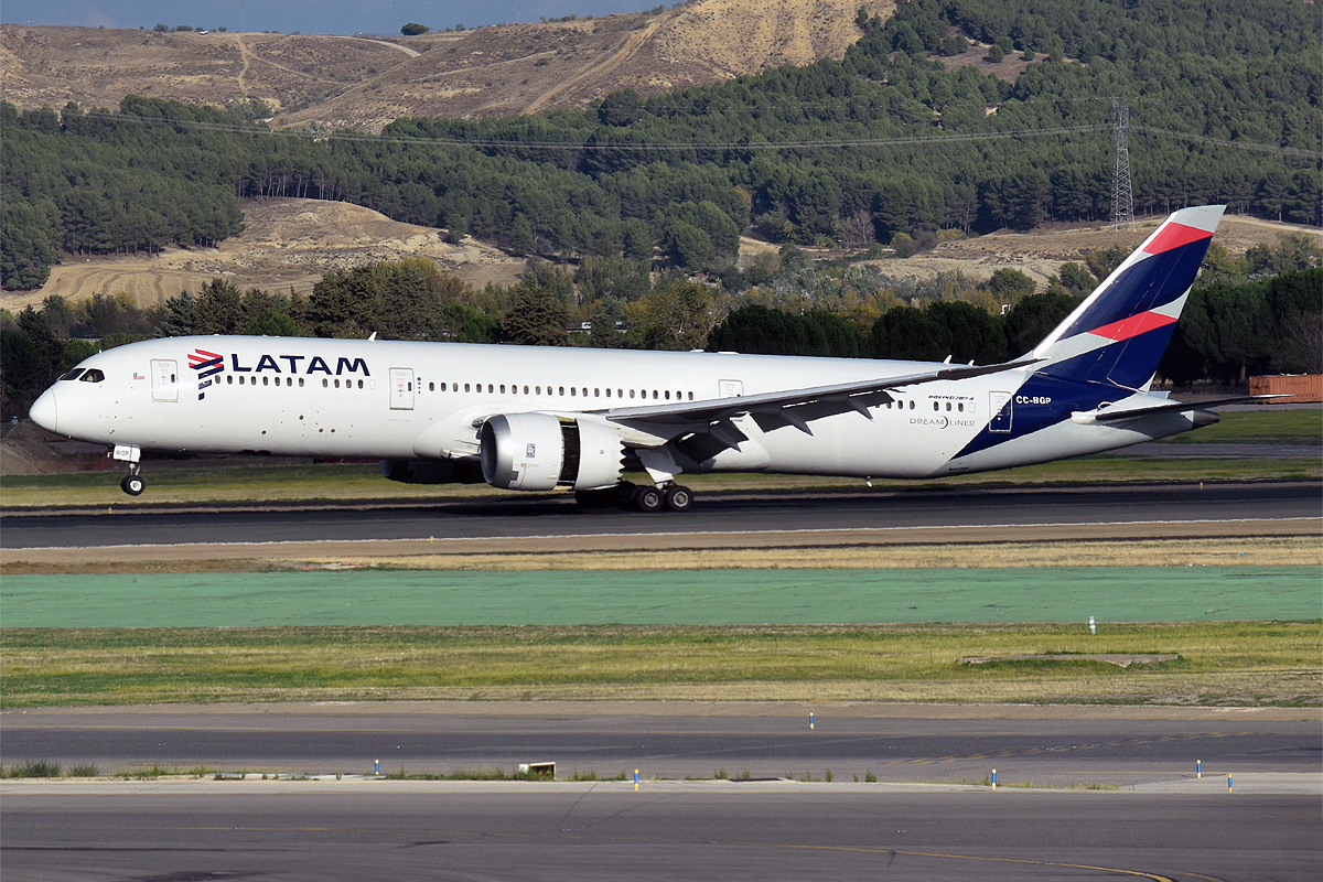 CC-BGP Boeing 787-9