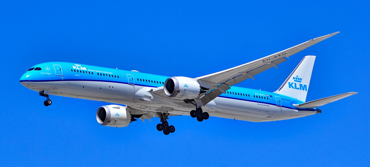 PH-BKG Boeing 787-10